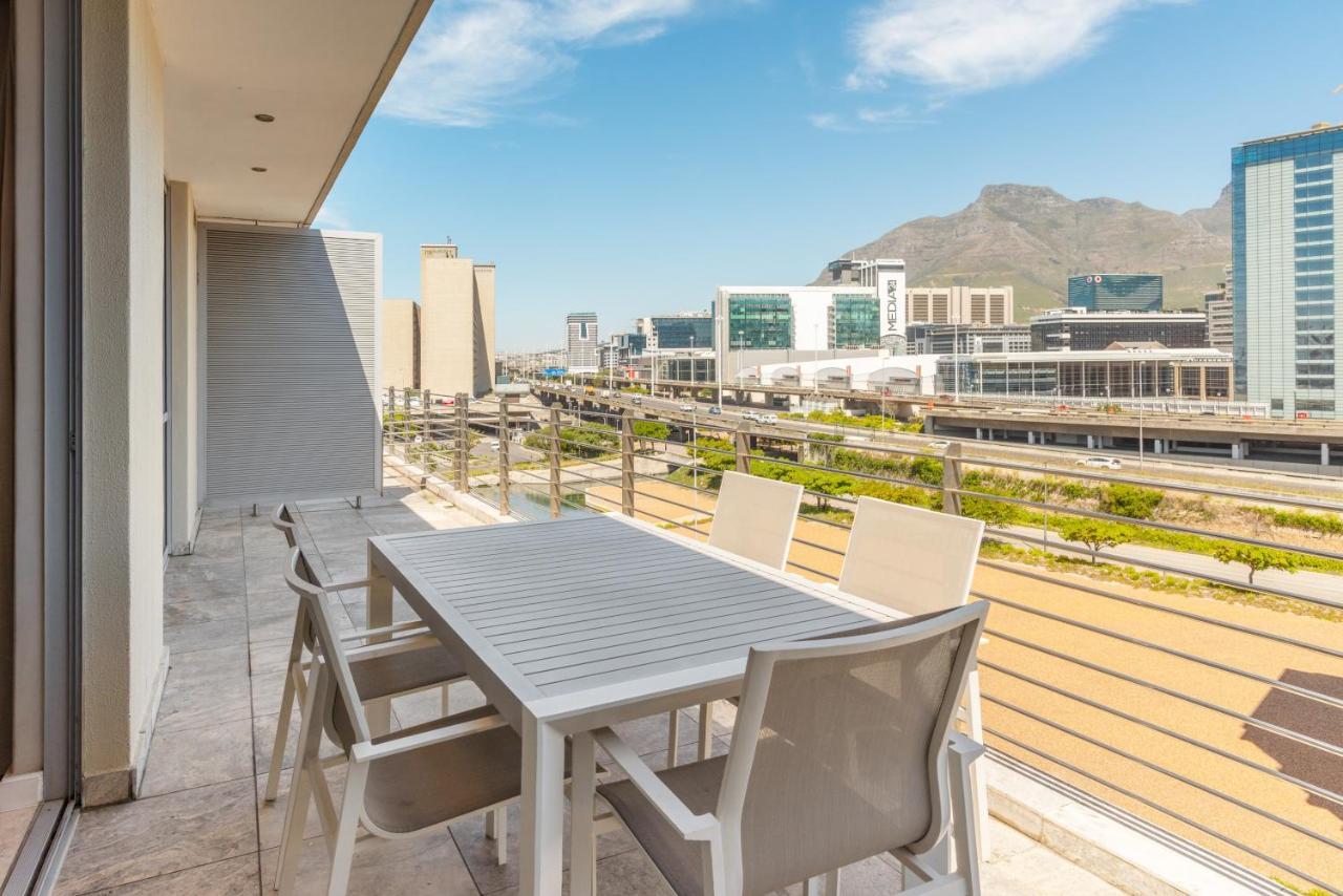 קייפטאון V&A Waterfront Luxury Apartments By Mcstay מראה חיצוני תמונה